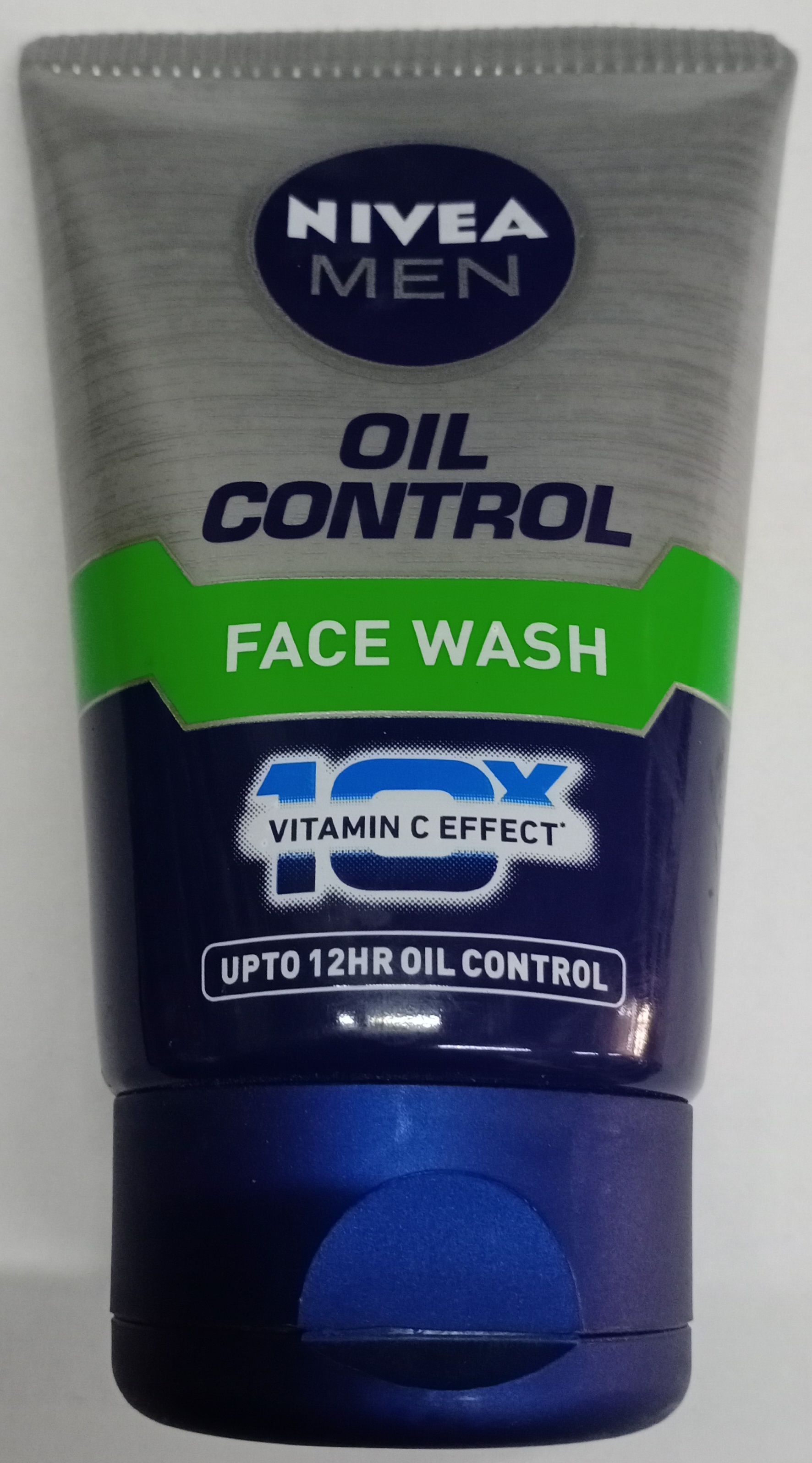 NIVEA MEN OIL CONTROL FACE WASH